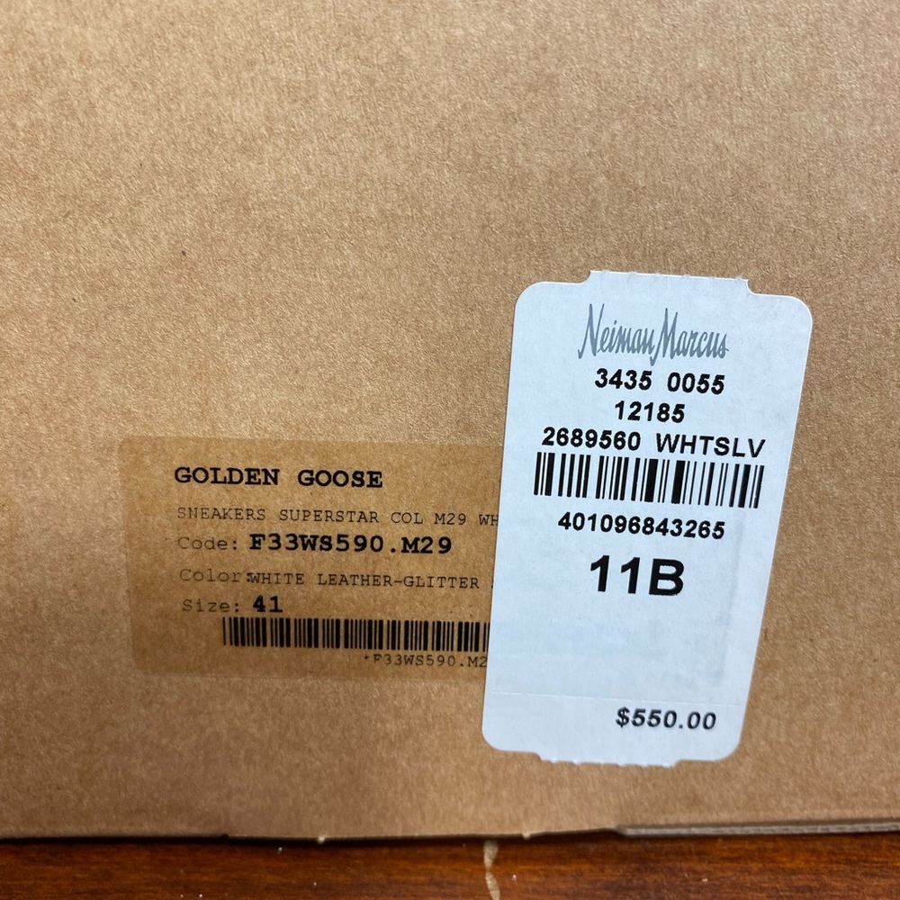 Shoes Golden Goose Superstars Rare and sold out at Neiman Marcus - Picture 3 of 14